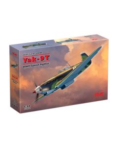 Збірна модель літака ICM: Як-9Т