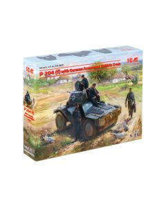Збірна модель бронетехніки ICM: P 204 (f) з екіпажем