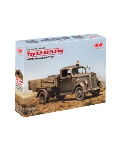 Збірна модель вантажівки ICM: Opel Typ 2,5-32