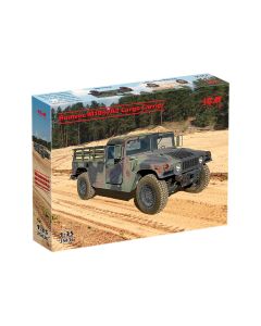 Збірна модель вантажівки ICM: Humvee M1097A2 транспортер вантажів