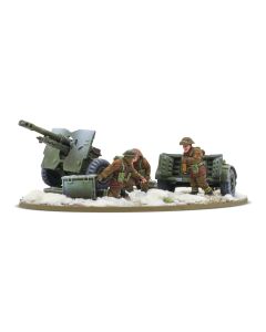 Мініатюра Warlord Games Bolt Action: 25-Pdr Light Howitzer with British Infantry (Winter) Crew