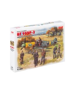 Збірна модель літака ICM: Bf 109F-2 з німецькими пілотами та наземним персоналом