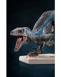 Колекційна статуетка Iron Studios: Statue Blue - Jurassic World:Fallen Kingdom - Art Scale 1/10