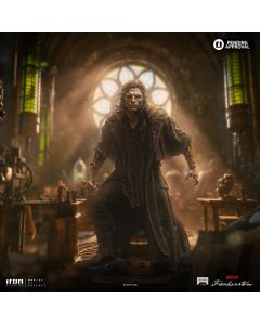 Колекційна статуетка Iron Studios: Statue Frankenstein's Monster - Guillermo Del Toro's Frankenstein - Art Scale 1/10