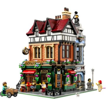 Конструктор LEGO Icons Тюдорівський куточок (10350)