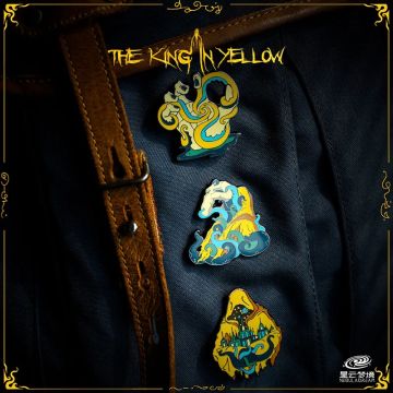 Пін Starforged: Cthulhu Mythos The King in Yellow Enamel Pin Set