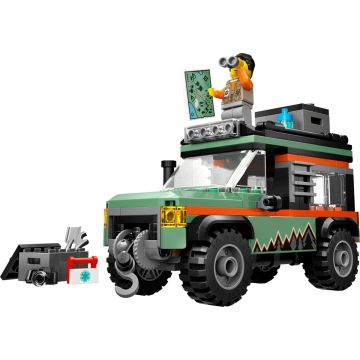 Конструктор LEGO City Позашляхова гірська вантажівка 4x4 (60447)