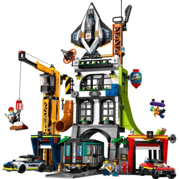 Конструктор LEGO City Міська вежа (60473)