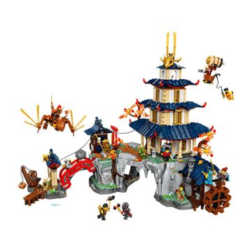 Конструктор LEGO NINJAGO Турнірне місто з храмом (71814)