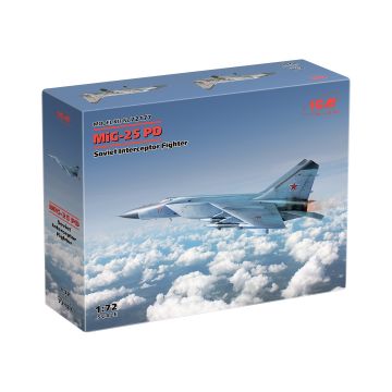 Збірна модель літака ICM: MiG-25 PD